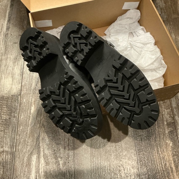 Black Leather Ankle Boots Size 10 - Picture 6 of 16